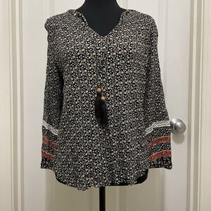 Mason & Belle Boho Blouse‎ Black Ditsy Floral V-Neck Shirt Tassels Women's Small